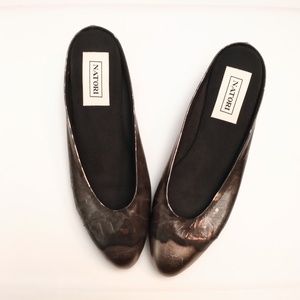 Natori: Vintage Metallic "Age Rusted" Flats 6